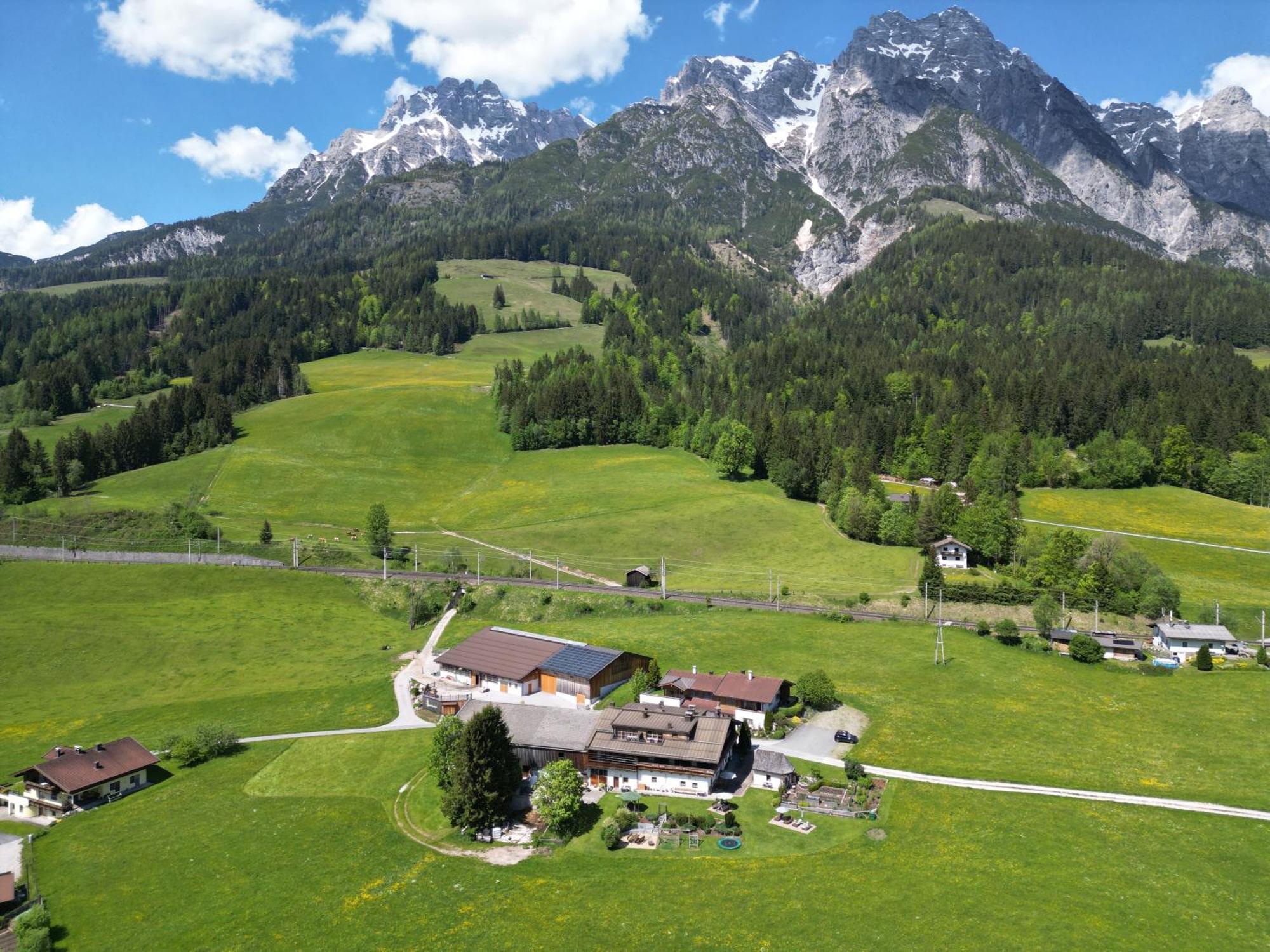 Brandstatthof Leogang Bed & Breakfast Bagian luar foto